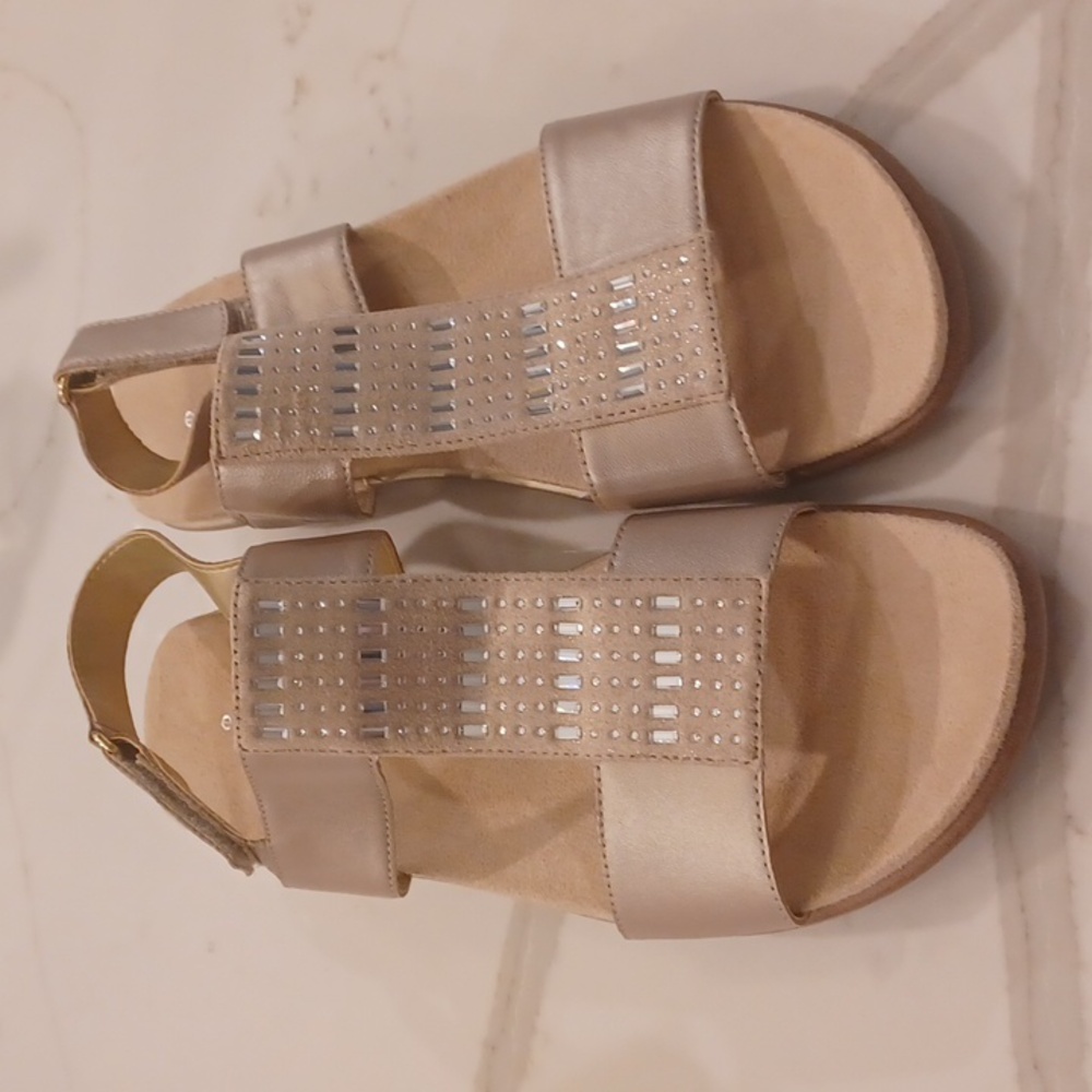 New EASY SPIRIT Womens Gold Mixed Media Hazel Toe Wedge Leather Slingback Sandal